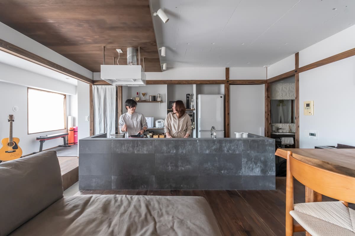 中古マンションのリノベーション後の土間が廻る住まい