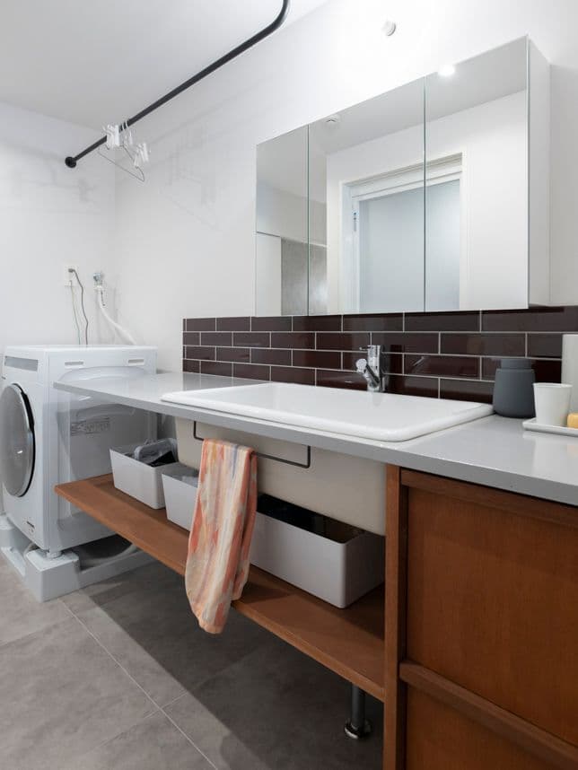 中古マンションのリノベーション後の洗面台