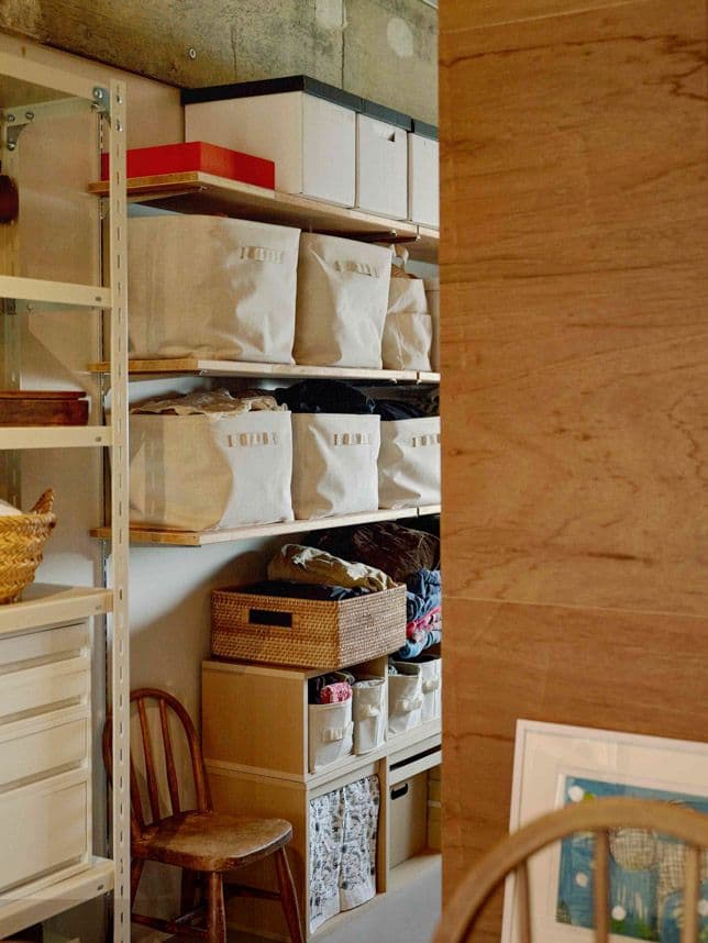 中古マンションのリノベーション後の通路と収納