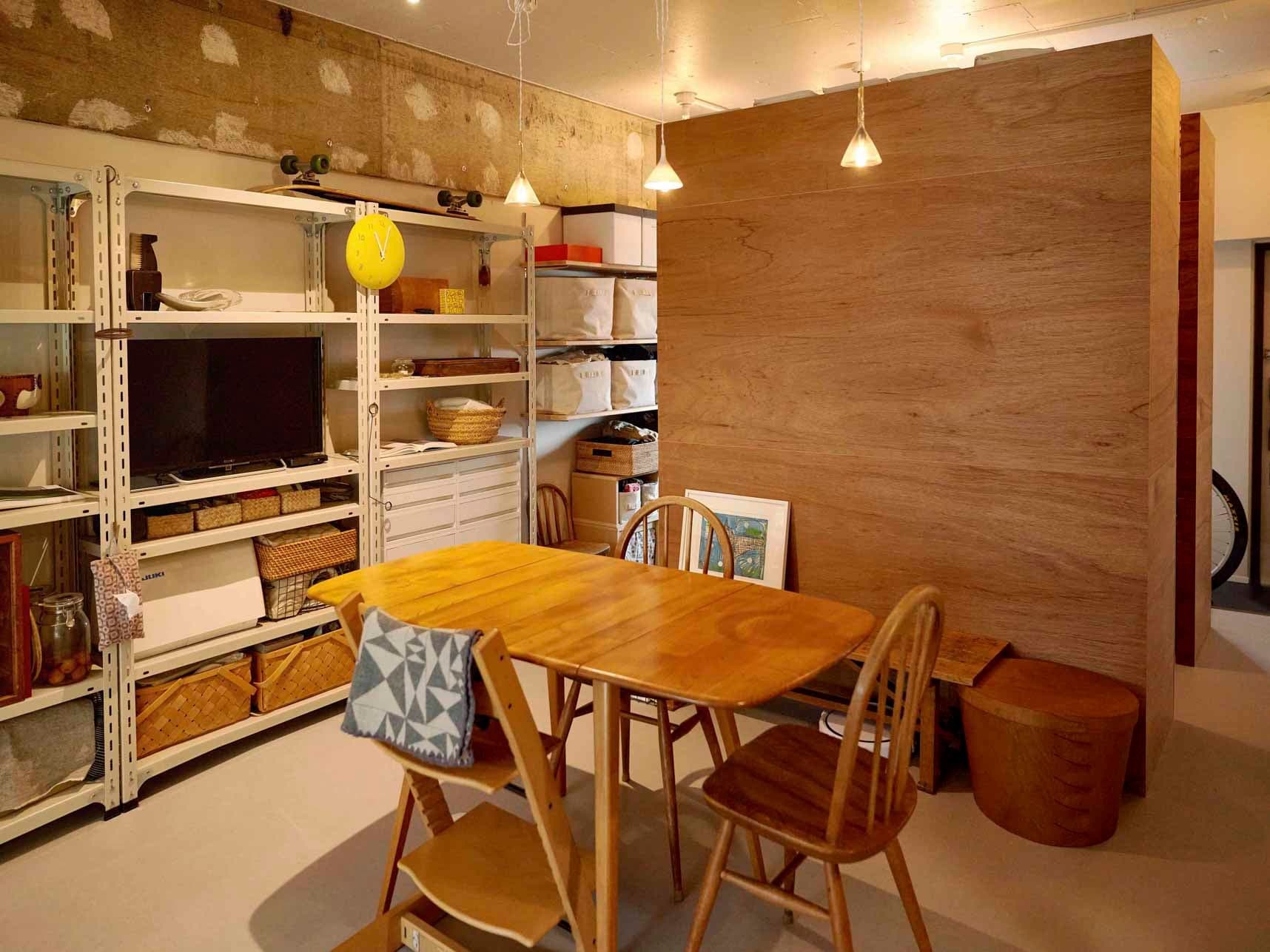 中古マンションのリノベーション後のダイニングとクローゼット