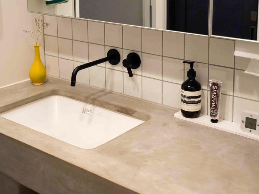 中古マンションのリノベーション後の洗面台