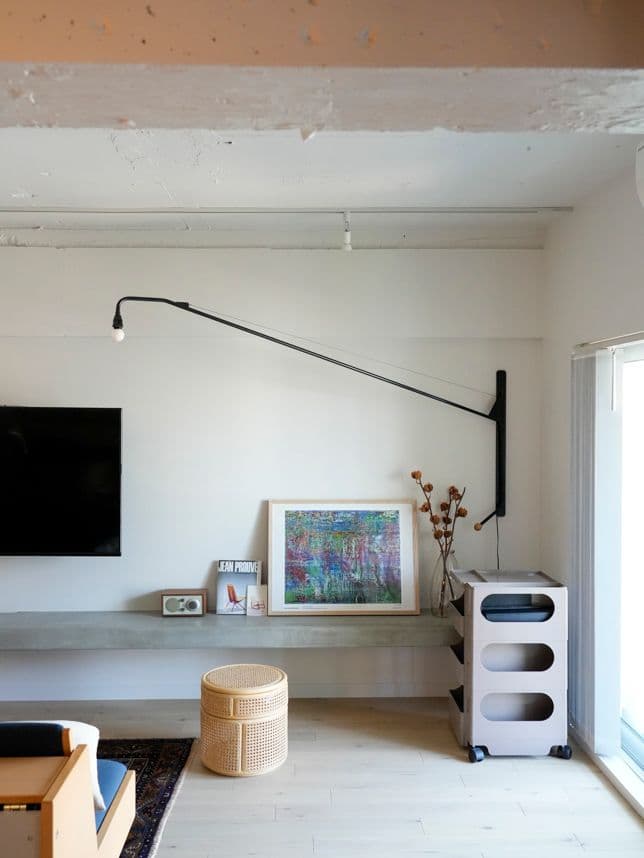 中古マンションのリノベーション後のリビングの照明