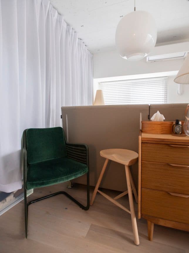 中古マンションのリノベーション後の寝室の家具